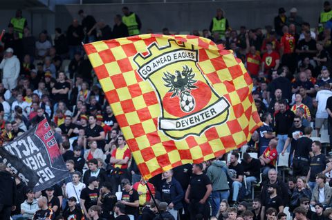 Οπαδοί της Γκόου Αχέντ Ιγκλς ταξίδεψαν στο Σάλτσμπουργκ με air fryer! (pic)