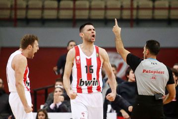 Όταν κερδίζεις και στην κακή σου μέρα, είσαι ΜΕΓΑΛΗ ομάδα