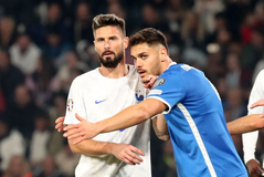 Σκέψεις απόσυρσης από την Εθνική Γαλλίας για τον Ζιρού