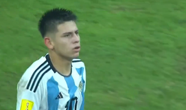 Η Μάντσεστερ Σίτι στρώνει «χρυσάφι» στα πόδια του «νέου Μέσι» (vid)