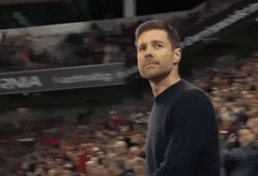 Αλόνσο για το ενδεχόμενο να αναλάβει την Λίβερπουλ: «Οι εικασίες είναι φυσιολογικές, η εστίασή μου είναι στην Λεβερκούζεν»