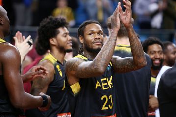 Τα highlights από την εμφατική νίκη της ΑΕΚ κόντρα στη Σάσαρι