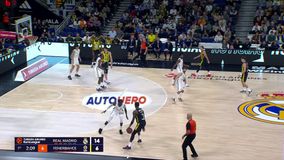 Ρεάλ Μαδρίτης - Φενέρ 70-82: Σε beast mode ο Νάιτζελ Χέιζ με 33 πόντους