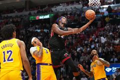 Συντριβή των Λέικερς στο Μαϊάμι με 41 πόντους διαφορά - Κυρίαρχοι οι Τίμπεργουλβς στο LA κόντρα στους Κλίπερς (vids)