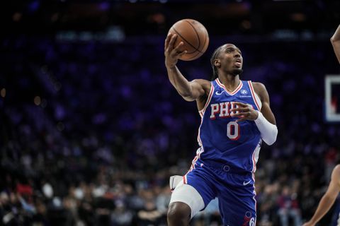 Απίστευτη ανατροπή και νίκη στο νήμα για τους Σίξερς απέναντι στους Ουόριορς (vid)