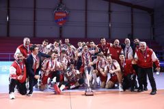 Τα highlights από την κατάκτηση του τροπαίου από τον Ολυμπιακό και το μίνι black out