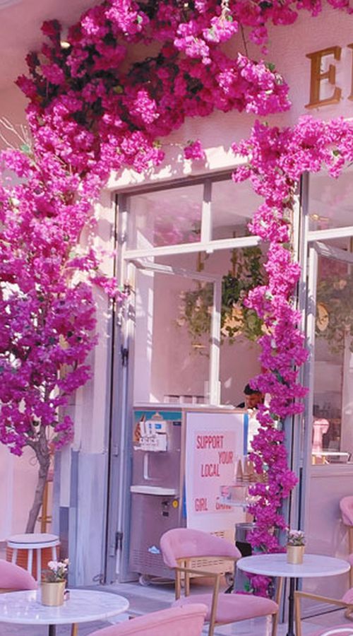 Ellyz: Το μαγεμένο café που μοιάζει να ξεπήδησε από παραμύθι