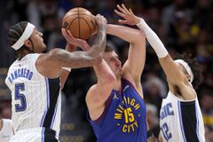 Ο Μπανκέρο «έλαμψε» στη νίκη των Μάτζικ στο Ντένβερ - Νέα αποτυχία των Λέικερς, οι Σανς επικράτησαν εύκολα των Χιτ (vids)