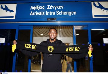 Στην Ελλάδα ο Νάιτ για την ΑΕΚ (vid)