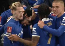 Άνετα Τσέλσι και Μπράιτον την πρόκριση - Ζορίστηκε, αλλά τα κατάφερε και η Άστον Βίλα