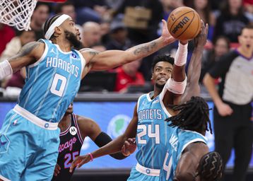 Οι Χόρνετς συνέτριψαν τους πρωτοπόρους Θάντερ (vid)