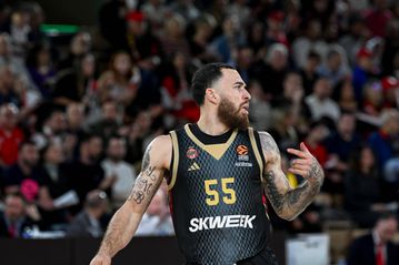 Άνετα η «τρίποντη» Μονακό, «βύθισε» κι άλλο την Παρτίζαν