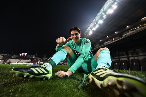 Τα δάκρυα, η αγκαλιά με τον Λουτσέσκου και όσα έγιναν με τον Μοναστηρλή, μετά το πέναλτι που απέκρουσε στο ΠΑΟΚ-Ατρόμητος (pics)