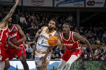 Ήττα στη Γαλλία για τον Προμηθέα που όμως κρατάει την ελπίδα για την πρόκριση