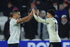 Σημαντική νίκη για τη Νότιγχαμ Φόρεστ, βυθίζεται η Γουέστ Χαμ