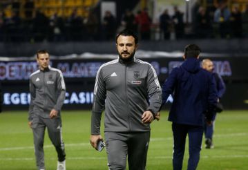 Άρης: «Γκάζια» από Καρυπίδη μέσω Skype