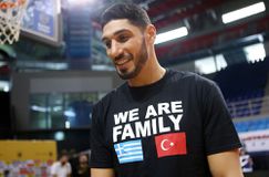 O Ενές Καντέρ θα έχει πάντα μια προσευχή για την Τουρκία (vid)