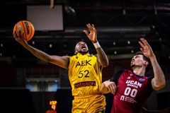 ΜακΡέι: «Κάναμε λάθη που μας πόνεσαν»