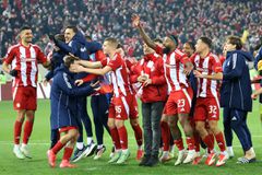 Το ξέσπασμα στην γκολάρα του «Μούζα» και το ερυθρόλευκο «πάρτι» πρόκρισης: Η παρακάμερα του Ολυμπιακός - Παναθηναϊκός (vid)