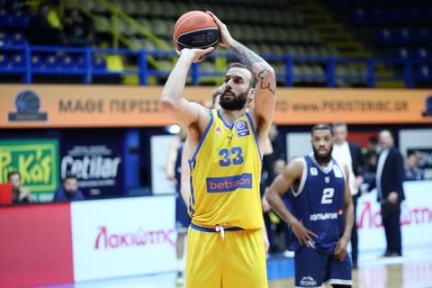 Γιάνκοβιτς: «Κομβικό το ματς με τον Ηρακλή - Η έδρα και ο κόσμος το κλειδί»