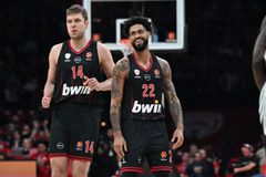 Βεζένκοφ - Ντόρσεϊ: Δύο Καπνισμένες Κάννες στο ΣΕΦ