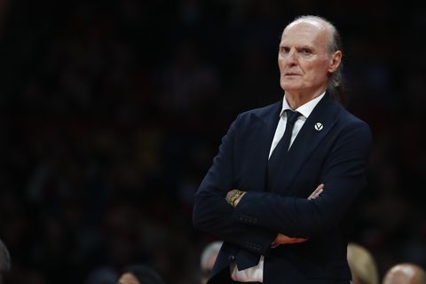 Ο Ιβάνοβιτς αποθέωσε τον Ολυμπιακό μετά τη βαριά ήττα της Βίρτους στο ΣΕΦ