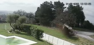 Δύο Ferrari ξεκίνησαν για κόντρα και κατέληξαν σε... φράχτη (vids)