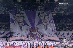 Κορεό αφιερωμένο στα 122 χρόνια της Ρεάλ Μαδρίτης από τους φιλάθλους της