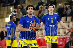 Πώς οι παίκτες της Μακάμπι έφυγαν άμεσα από το Ισραήλ