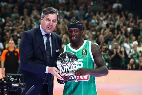 Αντίδραση του Παναθηναϊκού στη διαιτησία του ντέρμπι: Κατέβασε το λάβαρο με τον Μποντιρόγκα