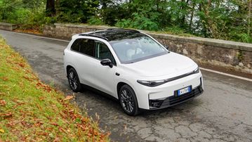 Leapmotor C10: Το μεγάλο ηλεκτρικό SUV «φλερτάρει» πλέον με τις 30.000 ευρώ