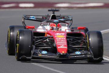 O Λεκλέρ ταχύτερος στο 1-2 της Ferrari στο FP1 της Αυστραλίας, προβλήματα για McLaren και Aston Martin