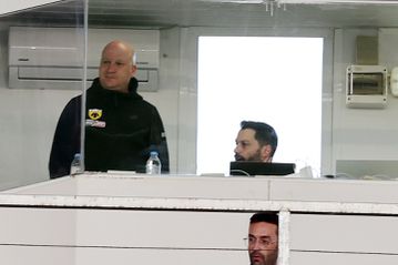 Ο Νίκολιτς έχει αποδείξει πως ξέρει να κοουτσάρει και από την... κερκίδα