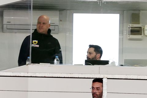 Ο Νίκολιτς έχει αποδείξει πως ξέρει να κοουτσάρει και από την... κερκίδα