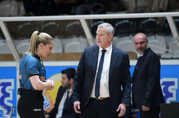 Ζούρος για την ήττα της ΑΕΚ Betsson: «Ντροπή...»