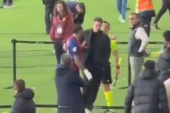 Ο Ραφίνια ξέσπασε μετά το Μπαρτσελόνα - Μπέτις και τα έβαλε με Τερ Στέγκεν, Λεβαντόφσκι και διαιτητές (vid)