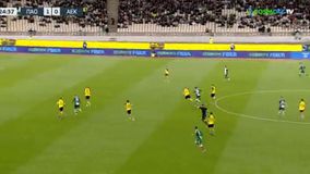 Ο Πελίστρι με εξαιρετική ενέργεια απείλησε για το 2-0