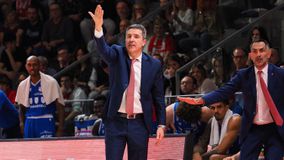 Η Αρμάνι πληγώθηκε από τη Ρέτζιο Εμίλια του Πρίφτη