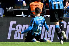 Ασταμάτητος Τζόλης: Μοίρασε ασίστ και σκόραρε στο πρώτο ημίχρονο του Αντβέρπ - Μπριζ (vids)