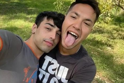 «Είμαστε παθιασμένοι»: Ομοφυλόφιλος παίκτης αποκάλυψε σε συνέντευξη τον σύντροφό του