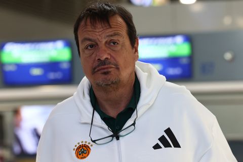 Αταμάν: «Δεν παίζω... playstation να αλλάξω έναν παίκτη άμεσα - Πρέπει να κερδίσουμε αυτά τα δύο παιχνίδια » (vid)