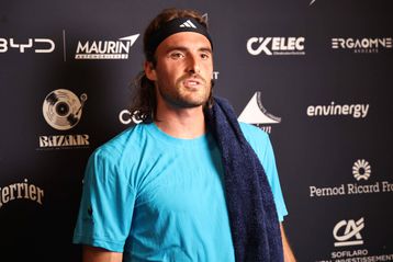 Πρόωρος αποκλεισμός για τον Τσιτσιπά στο Μόντε Κάρλο και μεγάλη πτώση στην κατάταξη