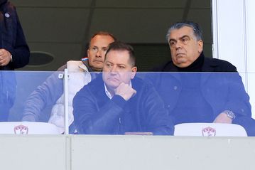 Με Νταβέλη, αλλά χωρίς τον Μπατουμπινσικά η προπόνηση της ΑΕΛ Novibet