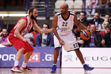 Ο Τζαμόν Γκόρντον θυμήθηκε το Ολυμπιακός - Εφές του 2013: «Το Game 5 ξυπνάει εφιάλτες»