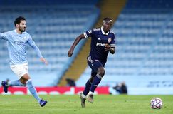 «Τορίνο και Τζένοα για Καμαρά»