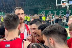 Μία «καλημέρα» του Ολυμπιακού με την υπενθύμιση του αρχηγού - Τι είπε ο Παπανικολάου στο ΟΑΚΑ