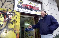 Original 21: Τα παιδιά σου θα σ’ αποχαιρετίσουν όπως σου αξίζει, ραντεβού για ένα τελευταίο συννεφάκι