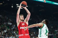 Η φοβερή εμφάνιση του Σάσα Βεζένκοφ στο Game 3 με τον Παναθηναϊκό