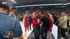 Στη σκιά του πόνου, έλαμψε ο σεβασμός | Ο τραυματισμός του Φαλ με το γήπεδο να τον χειροκροτά