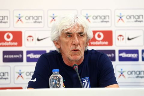 Γιοβάνοβιτς: «Τα φιλικά μας δίνουν τη δυνατότητα να κάνουμε παραλλαγές στον τρόπο παιχνιδιού μας»